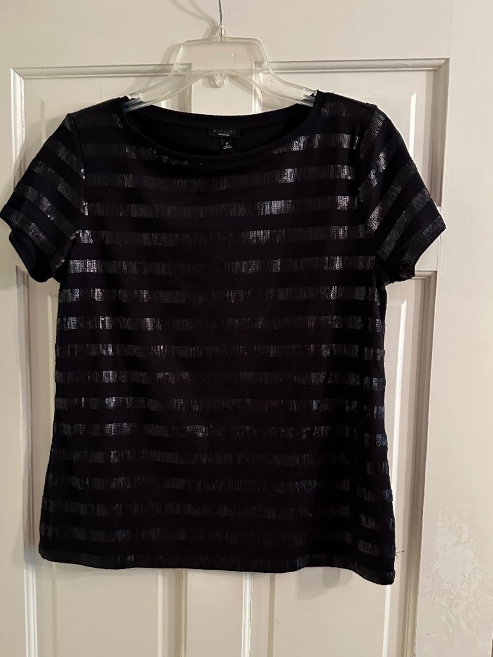 Talbots Black w/ sequin Line Design Top size Med